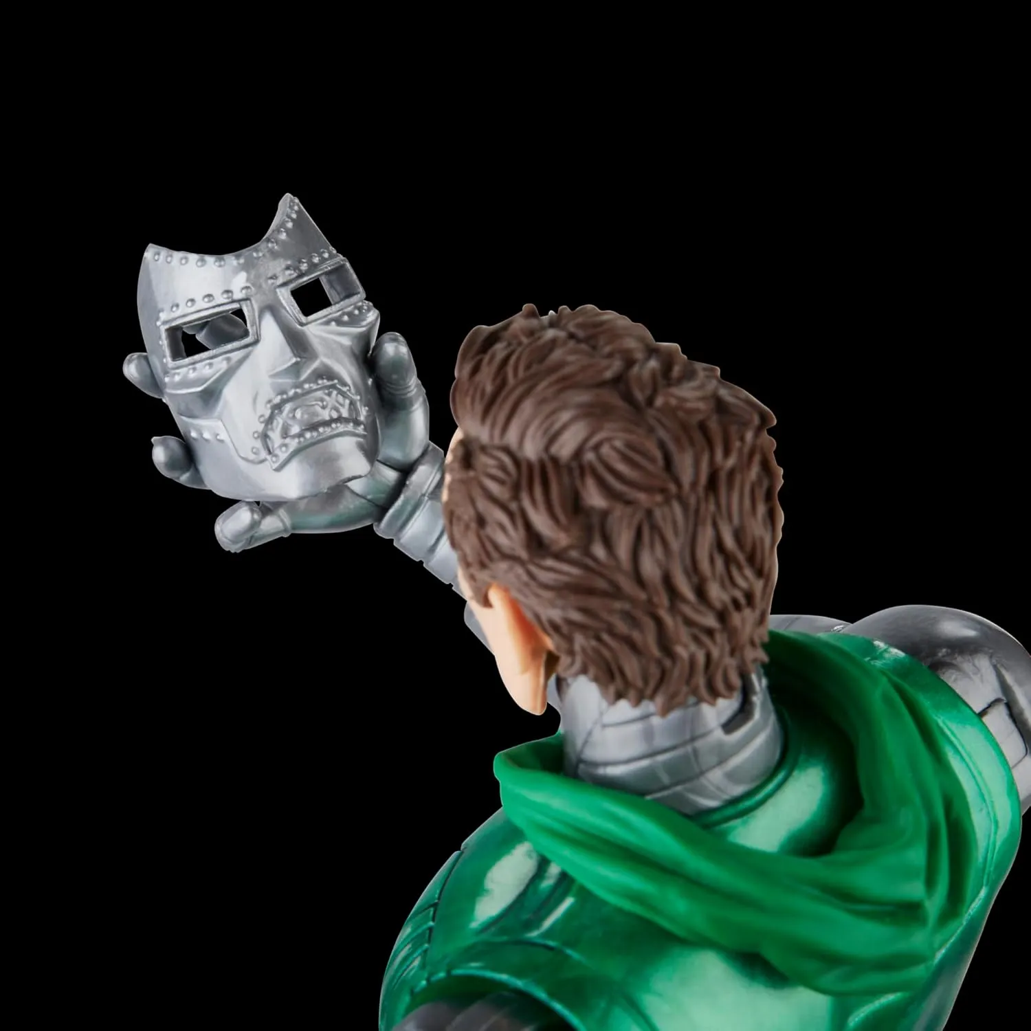 Captain Marvel & Doctor Doom | Marvel Legends Avengers: Beyond Earth's Mightest - Image 4