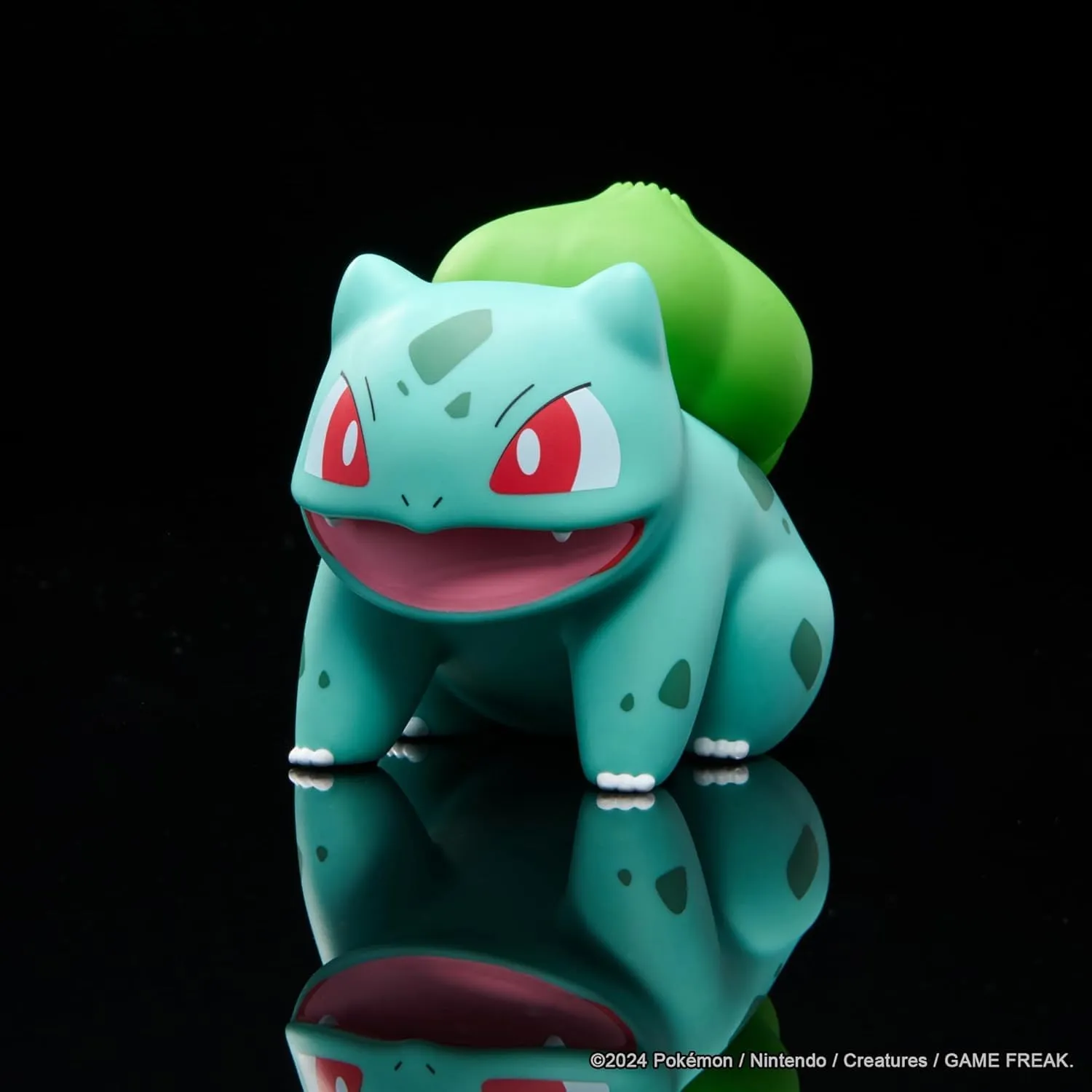 Bulbasaur 8" (20cm) | Jazwares Select Pokémon - Image 3