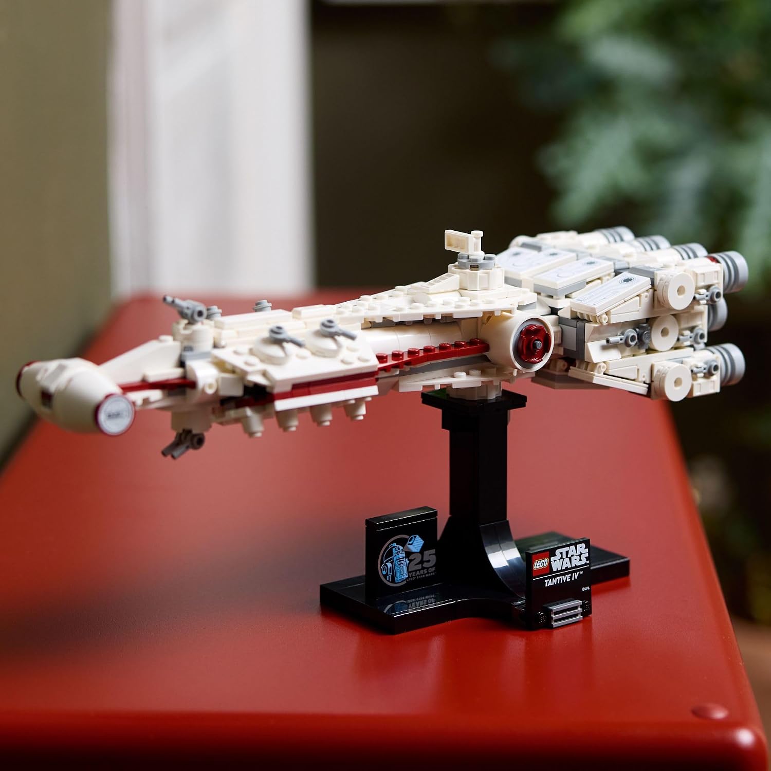 Tantive IV (654 piezas) | LEGO Star Wars - Image 4