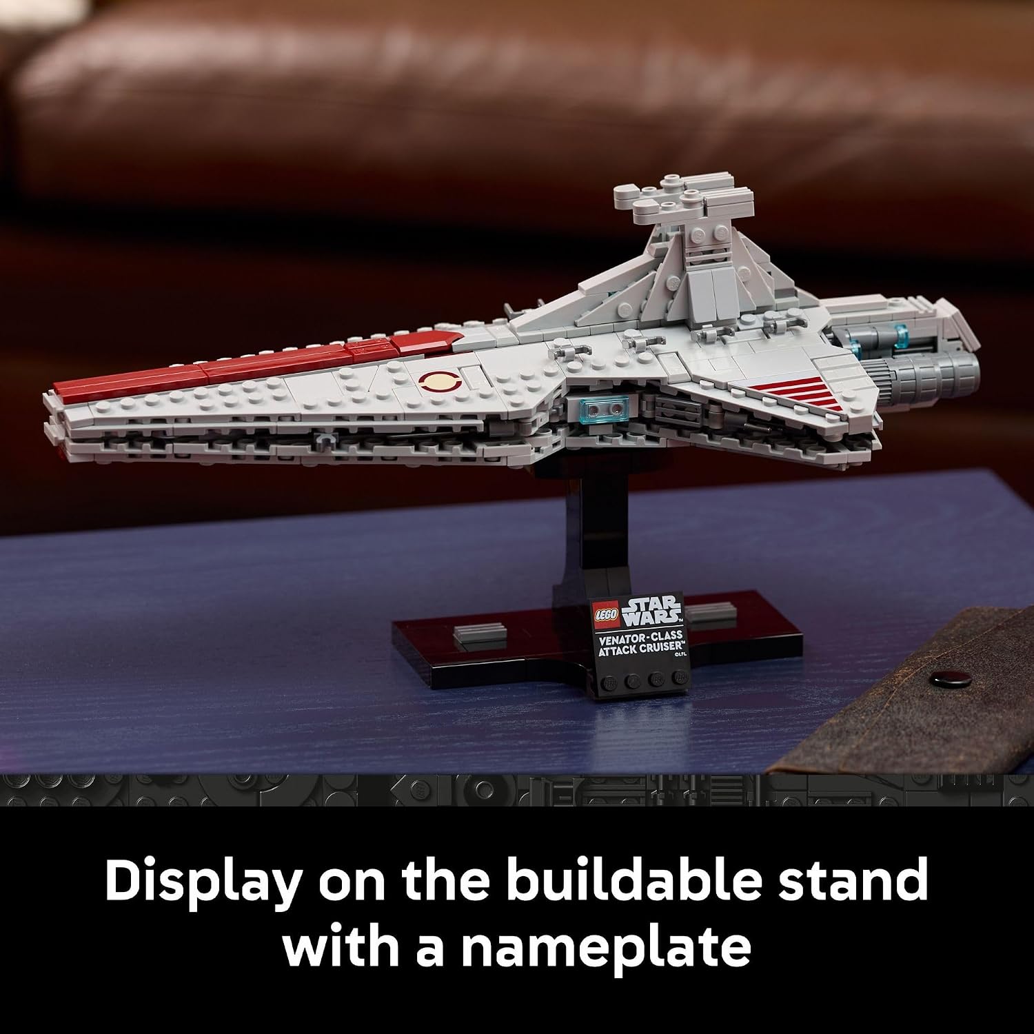 Venator-Class Attack Cruiser (643 piezas) | LEGO Star Wars - Image 4